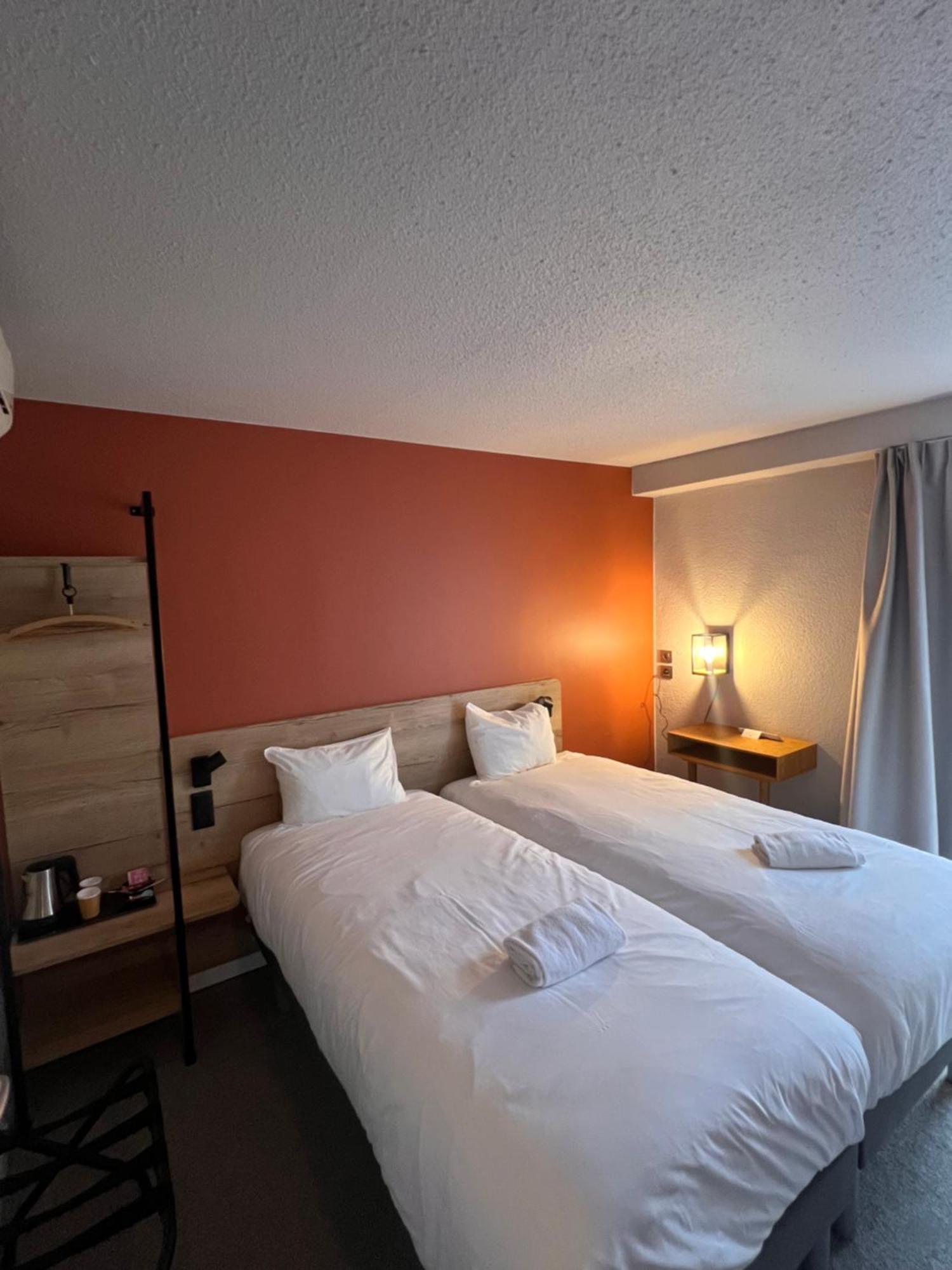 Hotel Sure By Western Est Nîmes