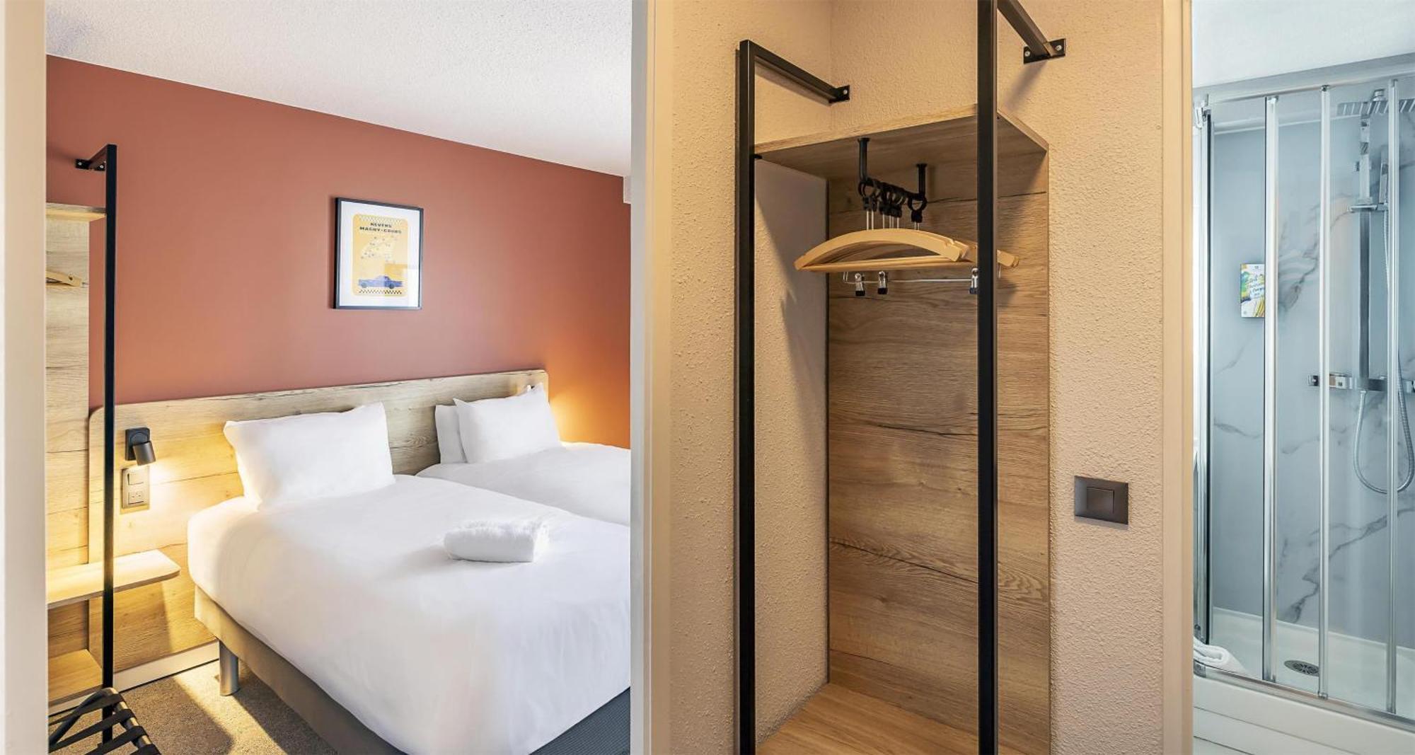 Hotel Sure By Western Est 3*